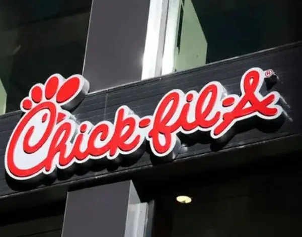 Chick-fil-A Halal USA Is Chick-fil-A Halal Halal food in Chick-fil-A Halal certification Chick-fil-A Chick-fil-A Halal menu Halal fast food USA Muslim friendly fast food Halal chicken options in USA Chick-fil-A halal chicken